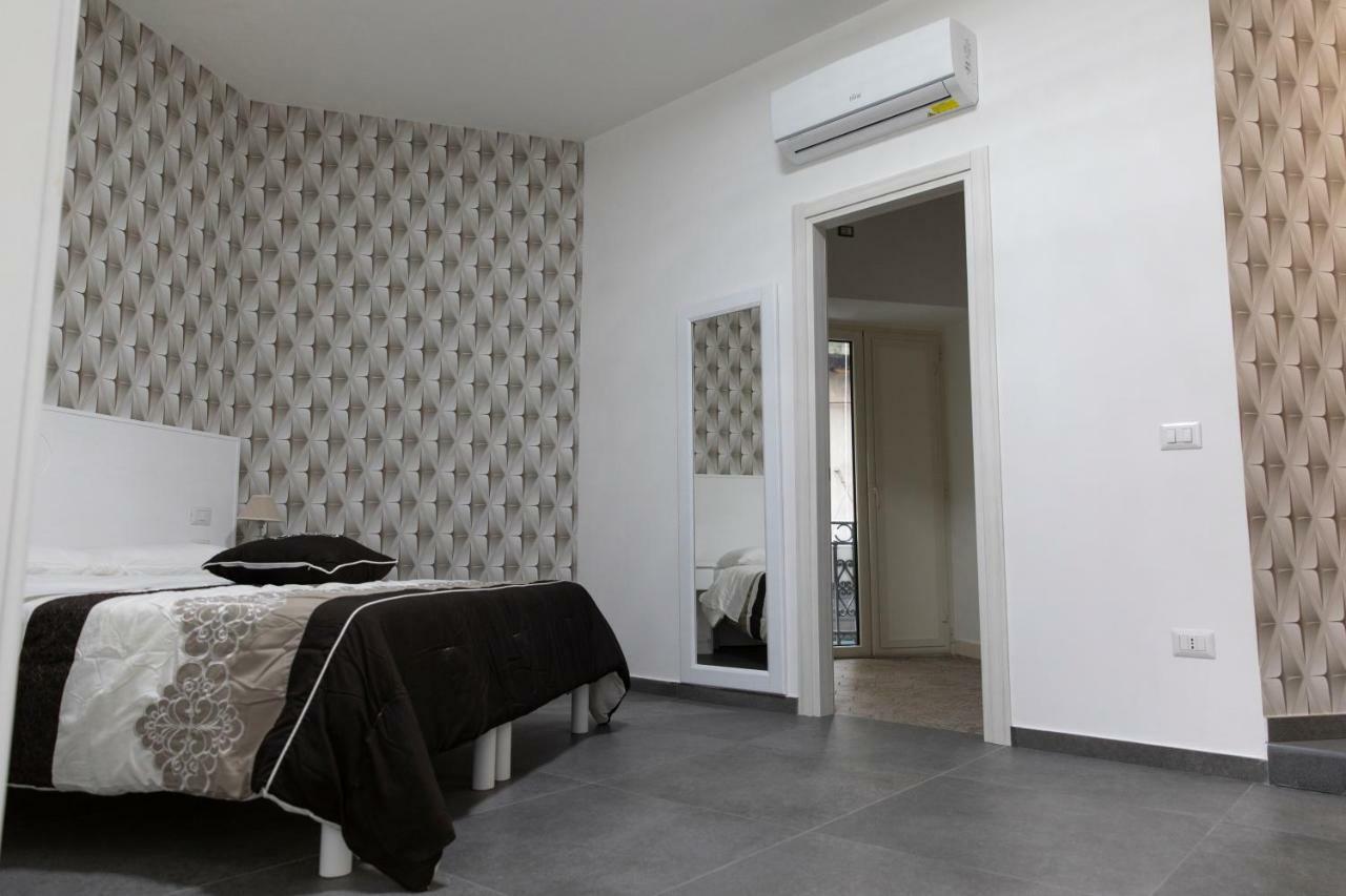 B&B Alambrado Rooms & Suites Naples Extérieur photo